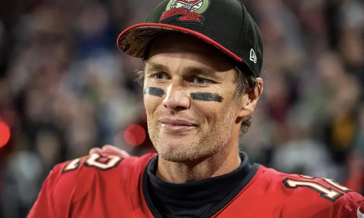 Tom Brady revela tensiones con los New England Patriots antes de su salida
