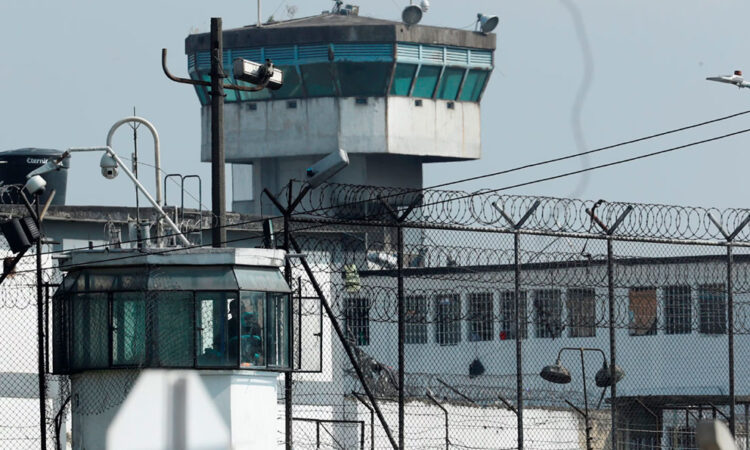 Colombia declara emergencia carcelaria ante persecución a guardianes y extorsión desde prisiones