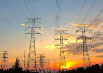 La Suprema Corte ordena revelar precios de compras de emergencia de energía en Baja California