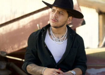 Christian Nodal anuncia su nueva gira “Pa’l Cora” junto con el lanzamiento de su álbum