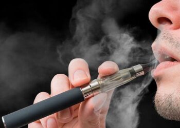 Rumanía prohíbe la venta de cigarrillos electrónicos a menores