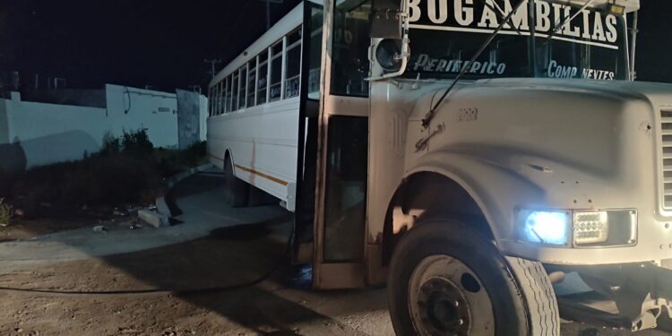 Decomisan diésel ilegal, detienen a cuatro