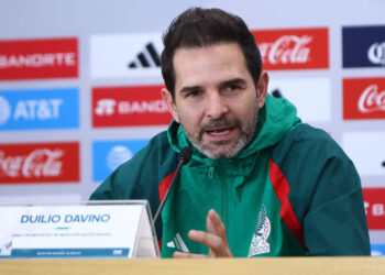 Gira de Davino y Lozano por Europa: en búsqueda de jugadores mexicanos y mejoras para el fútbol nacional