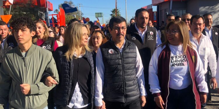 Apuesta Dámaso Anaya a formar estudiantes exitosos en la UAT