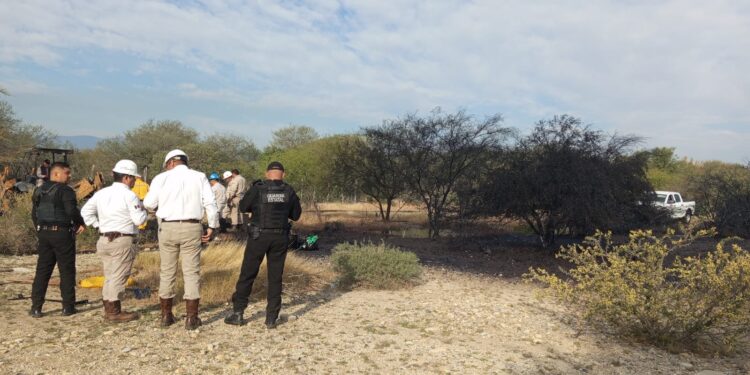 Alertan por derrame en toma clandestina de hidrocarburos