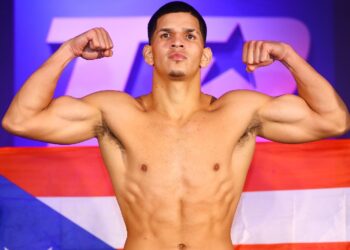 Berlanga desafía a Canelo tras impresionante victoria sobre McCrory