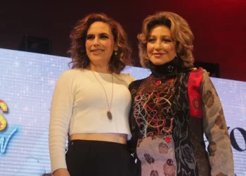 Angélica Vale, inspirada por su transformación física, anuncia la escritura de un libro