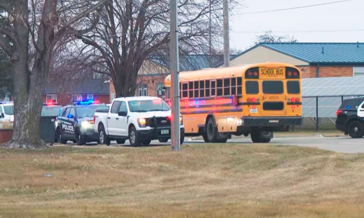 Estudiante acusado de planear ataque armado en escuela secundaria en California
