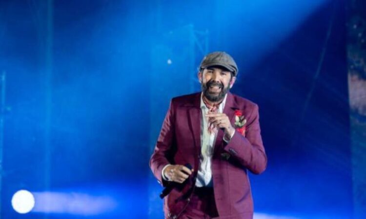 Juan Luis Guerra hace historia en Santo Domingo con un concierto inolvidable