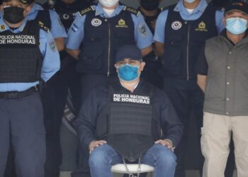Comienza juicio por narcotráfico contra el expresidente de Honduras Juan Orlando Hernández en Nueva York