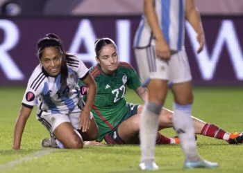 Empate sin goles entre Argentina y México en la Copa Oro Femenina