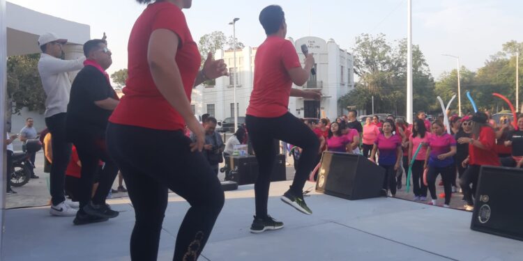 Baile, Amor y Amistad en Victoria