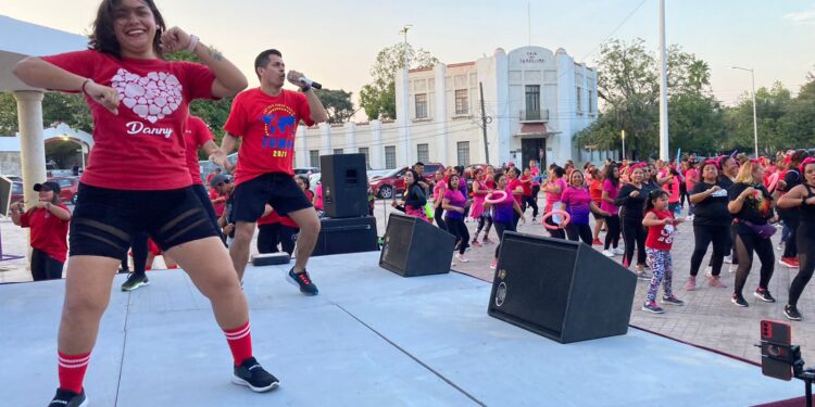 Baile, Amor y Amistad en Victoria