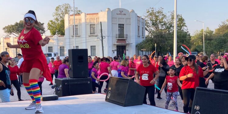 Baile, Amor y Amistad en Victoria