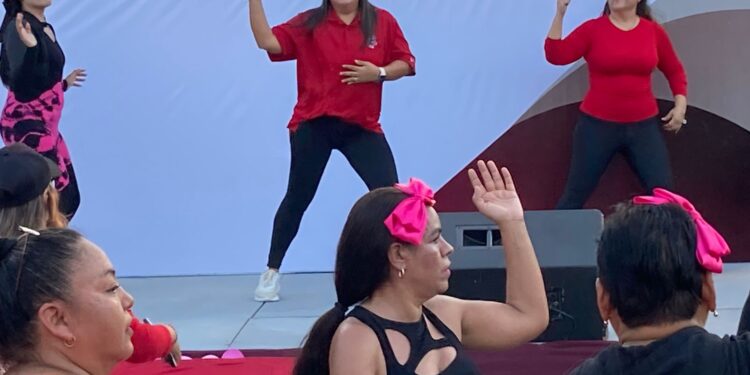 Baile, Amor y Amistad en Victoria