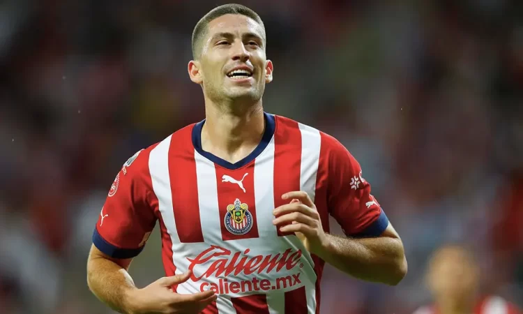 Santiago Ormeño habla sobre su experiencia desalentadora en Chivas