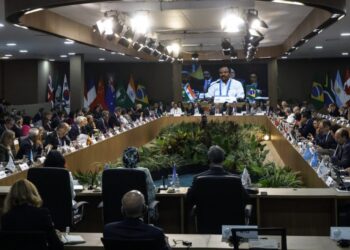 Cancilleres del G20 piden a Israel suspender ataque a Rafa