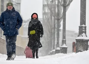 Ciclón invernal Olga provoca intensas nevadas y caos en Moscú