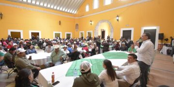 Recibe Geño Hernández apoyo de tultecos para llegar al Senado por el PVM