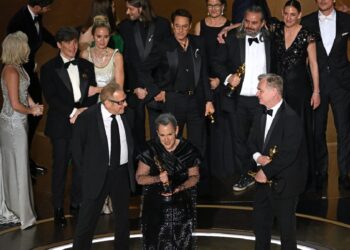 ‘Oppenheimer’ se lleva la estatuilla a Mejor Película en los premios Oscar 2024