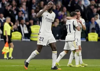 Real Madrid golea a Celta de Vigo y sigue firme como líder de La Liga