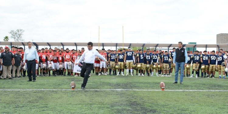 Inaugura Dámaso Anaya torneo de futbol americano de la UAT categoría intermedia