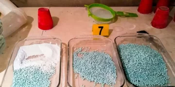 Elementos de seguridad se intoxican al inhalar fentanilo; uno de ellos murió