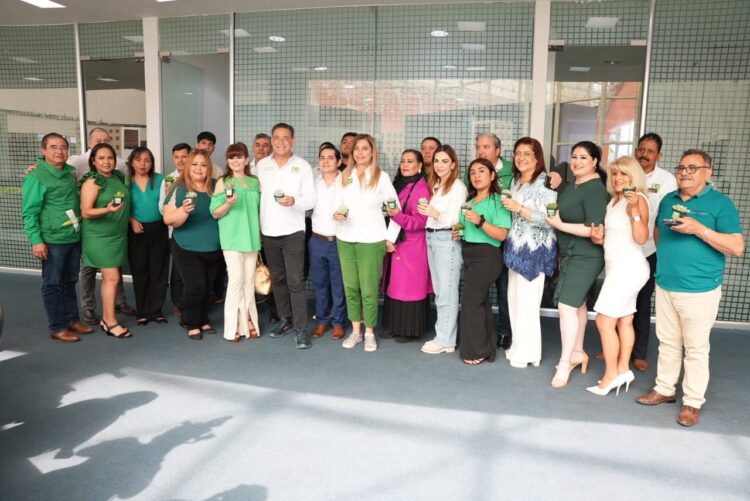 Eugenio y Maki se reúnen con la estructura del Verde en Nuevo Laredo