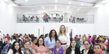 Mujeres de Río Bravo respaldan a Olga Sosa rumbo al Senado.