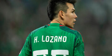 Hirving Lozano critica el proceso mundialista bajo el mando de Tata Martino