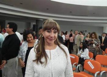 Van siete diputados de Morena por reelección; registran lista de 22 ante IETAM