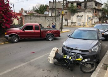 Carambola vehicular en el cruce de las calles 19 y Zaragoza de Cd. Victoria