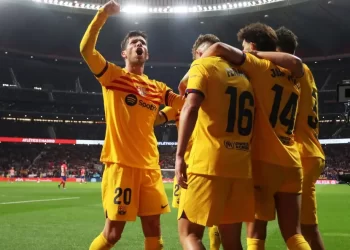 Barcelona golea 3-0 como visitante al Atlético de Madrid