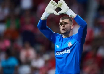 Toluca golea 3-0 a Pumas y retoma puesto de Liguilla directa