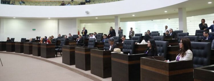 Sesionan Diputados locales tamaulipecos este miércoles en Victoria