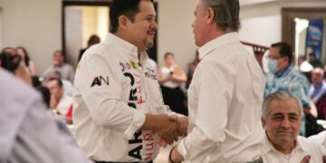 México necesita un verdadero cambio plantea Arturo Núñez en Tampico