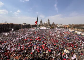 Sheinbaum  presentó 100 compromisos en su inicio de campaña en la CDMX