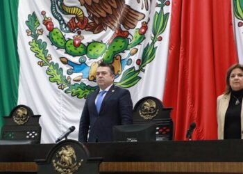 Buscan legisladores panistas reforma para el regreso del seguro popular