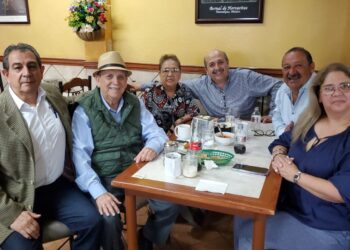 Festejan en familia el cumpleaños 86 del periodista tamaulipeco Don Benito García Islas