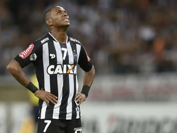 Robinho no logra evitar la prisión y es detenido en Brasil