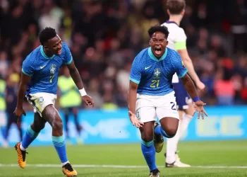 Brasil sorprende a Inglaterra en Wembley con debut soñado de Endrick
