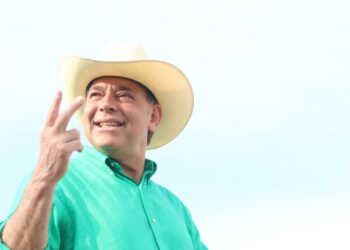 Geño Hernández recorre casi 5 mil kilómetros con propuestas rumbo al Senado
