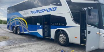 Autobús derrama combustible en carretera Soto la Marina Los Rayones