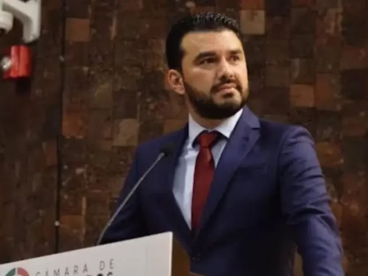 Muere el diputado federal, Juan Pablo Montes de Oca y familia, tras desplome de avioneta