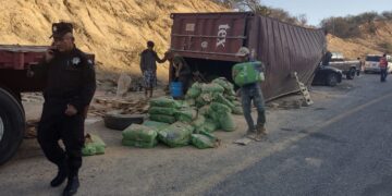 Cierran por accidente la carretera Rumbo Nuevo