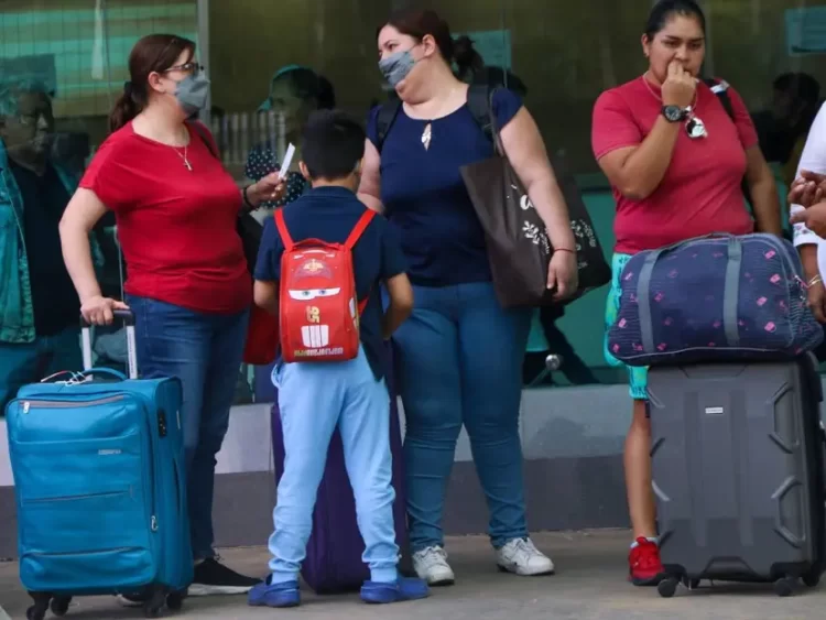 Autoriza SEP mega-puente antes de la semana santa 2024 en México