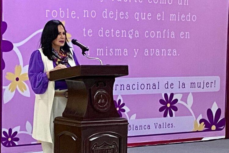 SUTSPET imparte una conferencia para trabajadoras en el “Día Internacional de la Mujer”