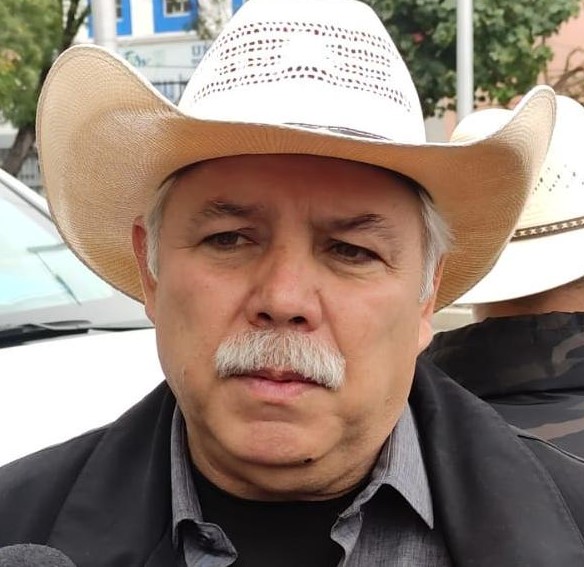 “No soy de los que saltan de una candidatura a otra”, dice Truco Verástegui al explicar su ausencia en las “pluris”