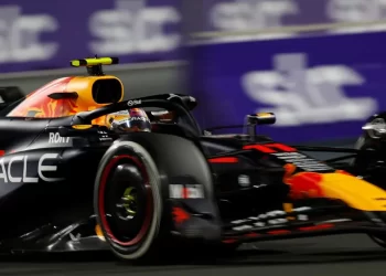 Checo Pérez sube al podio; Segundo en el GP de Arabia Saudita 2024