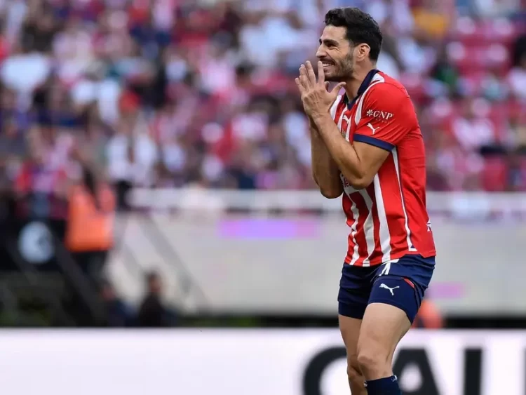 León vence 2-1 a Chivas previo a los Clásicos ante América